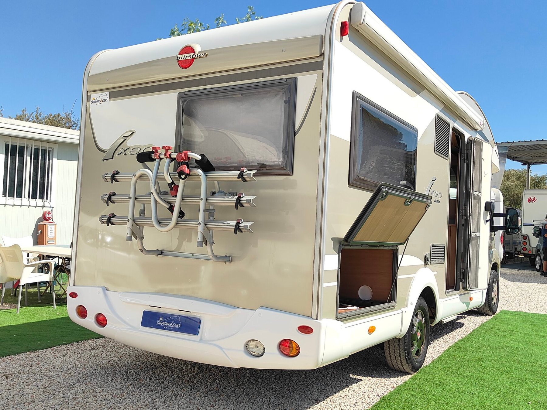 Bürstner Ixeo it 664