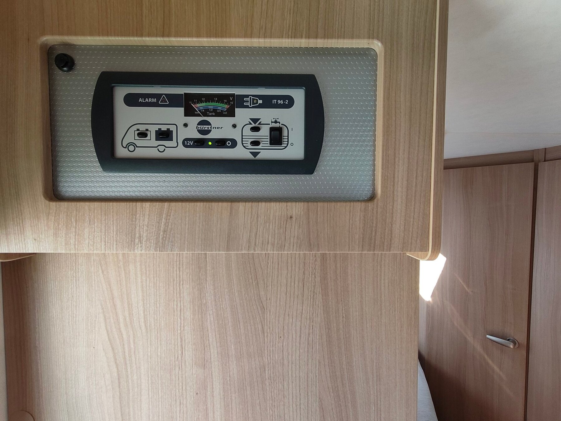 Bürstner Ixeo it 664