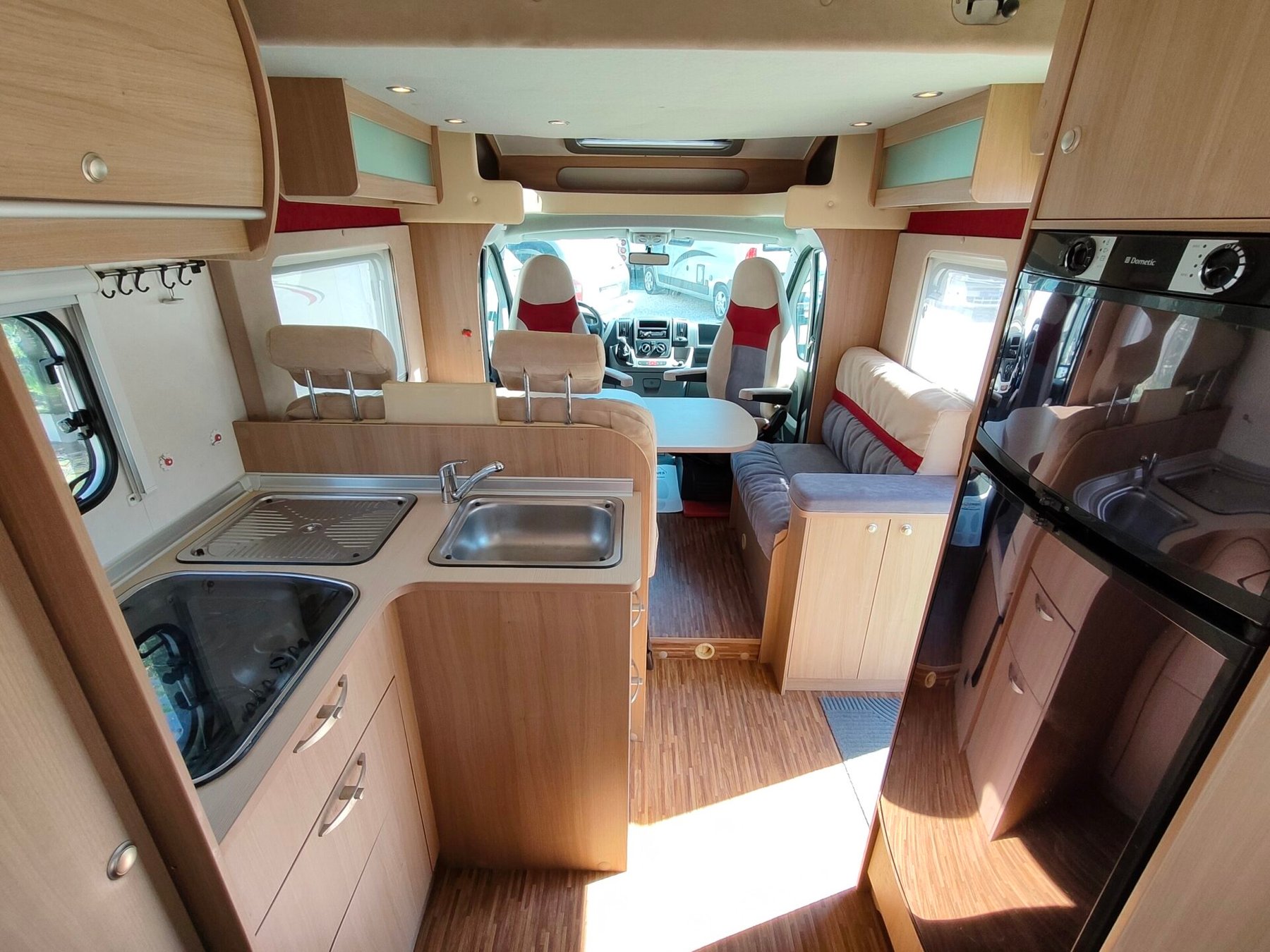 Bürstner Ixeo it 664