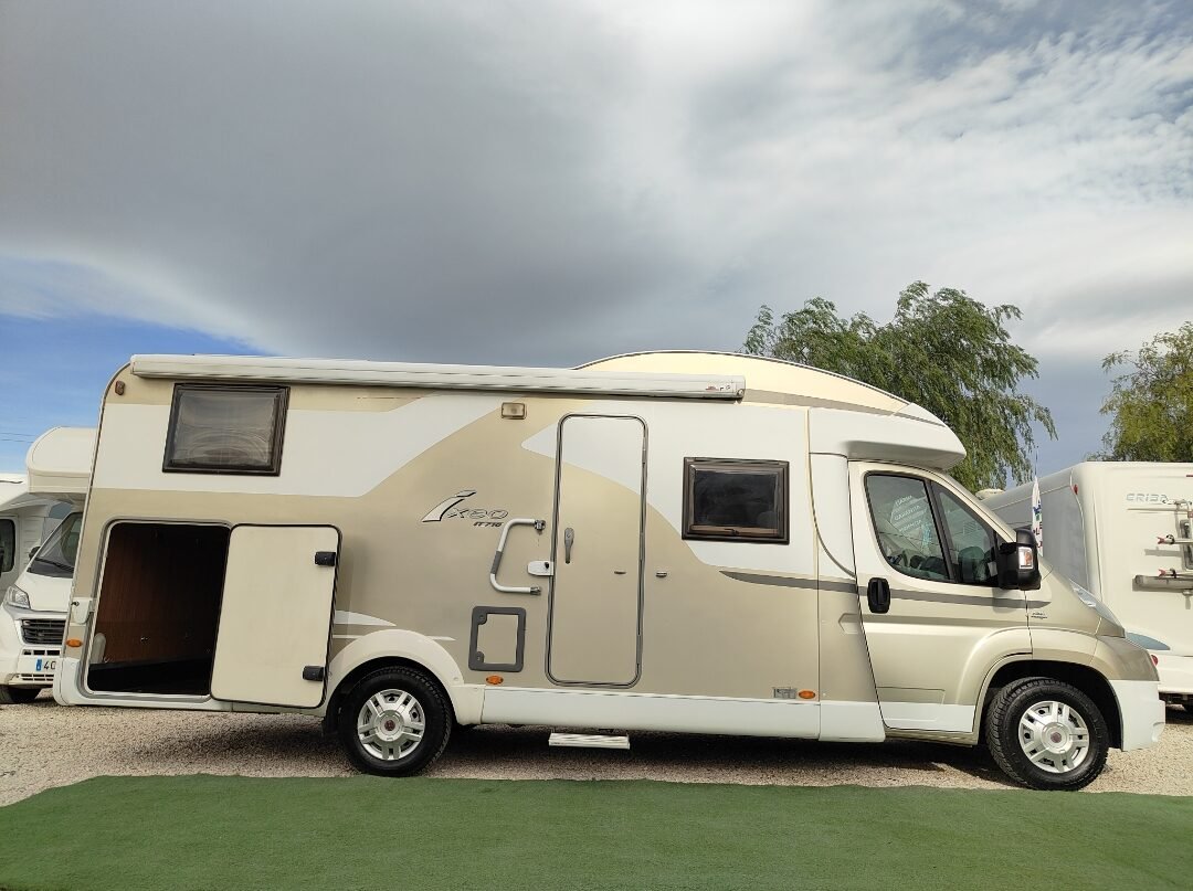 Bürstner Ixeo it 710